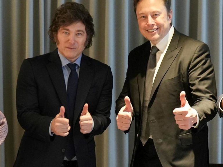 La encendida defensa de Javier Milei a Elon Musk, con insultos y críticas a “la progresía internacional”