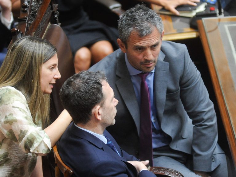 al Gobierno le cuesta conseguir los apoyos para las extraordinarias y por ahora sigue frenado el arranque