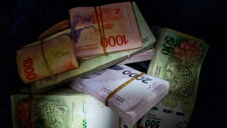 EE.UU. permitirá embargar activos de Argentina reclamados por tenedores de fondos buitre