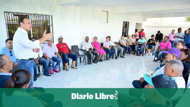 Abel Martínez inicia recorridos promoviendo sus aspiraciones