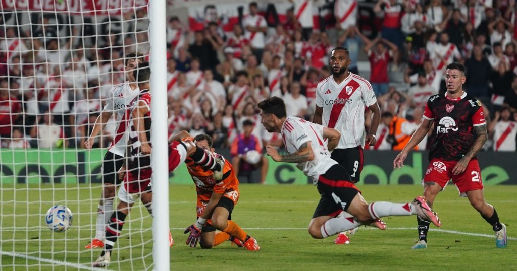 Boca y River: un arranque muy poco galáctico :: Olé