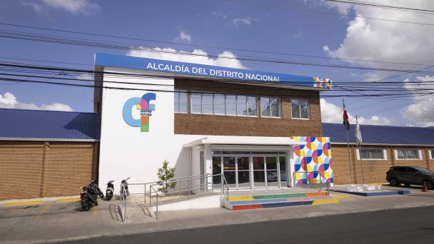 Centro Futuro capacita cientos de jóvenes de Cristo Rey