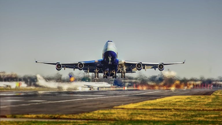 Renovación de aeropuertos en EU. Foto: Pixabay.