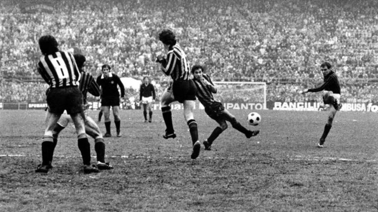 De Vecchi, l'uomo del miracolo: "Io, Maradona, quel derby e certi tiri che oggi non si fanno più"