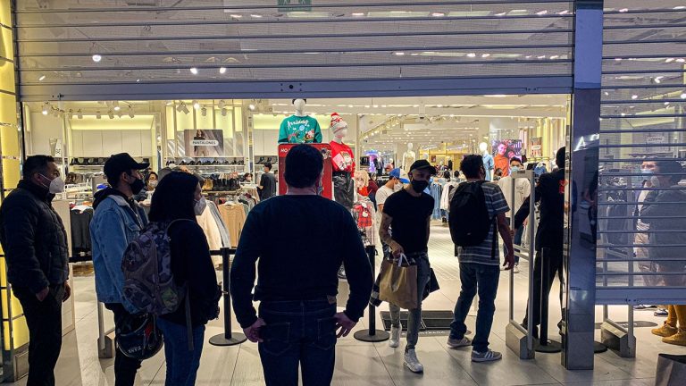 Negocios comercios semaforo rojo Covid-19