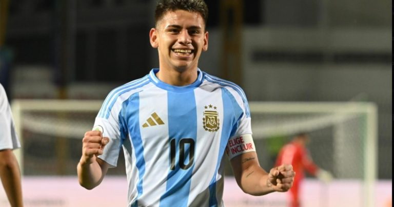 El Diablito Echeverri tras la goleada histórica: "Se me da bien Brasil" :: Olé