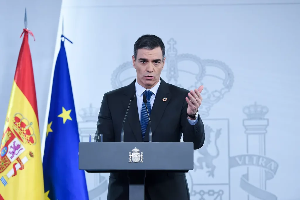 El Gobierno reactiva pensiones, cotizaciones y el escudo antiopas pero pospone rebajas fiscales