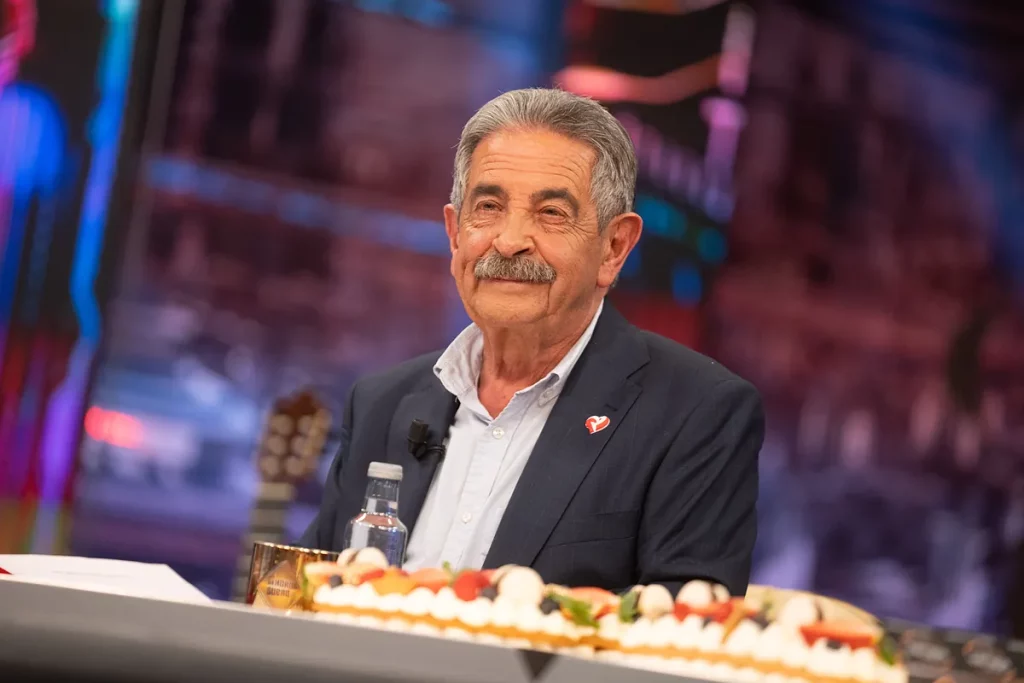 El Hormiguero: Miguel Ángel Revilla tira de las orejas a 'La Revuelta': "Hubo otro programa que llegó a decir que el sobao es asturiano"
