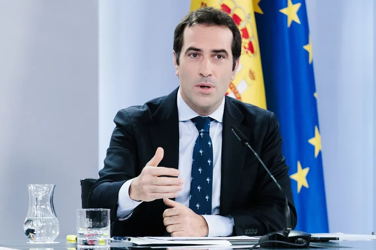 El PIB sube un 3,2% en 2024 tras avanzar un 0,8% en el cuarto trimestre