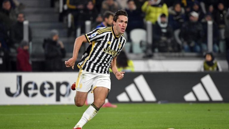 Juve, rinnovo Chiesa: c'è il sì per un anno. Si tratta con Bremer e Vlahovic