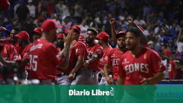 Luis Abinader felicita a los Leones del Escogidos