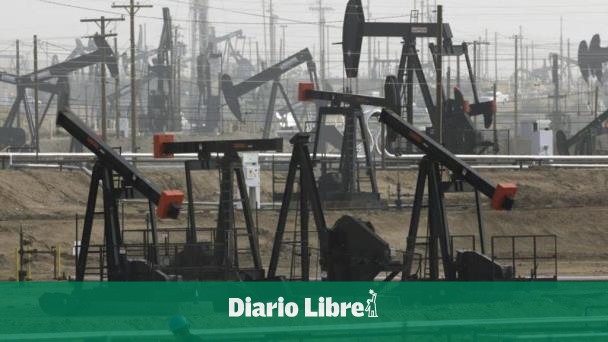Petróleo de Texas se ubica en 75.44 dólares el barril