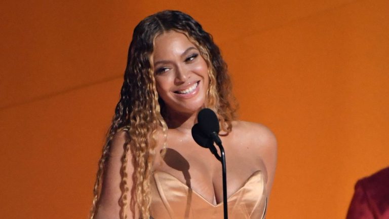 Premios Grammy 2025: fecha, nominados y dónde ver la gala más importante para la industria musical
