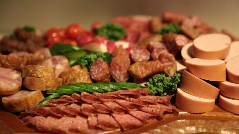 Quali salumi mangiare a dieta? Ecco quali sono quelli con meno grassi