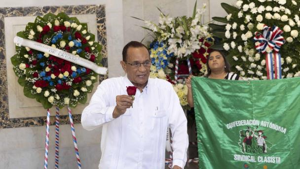 Sindicalistas abogan firma de pacto nacional para aumento salarial