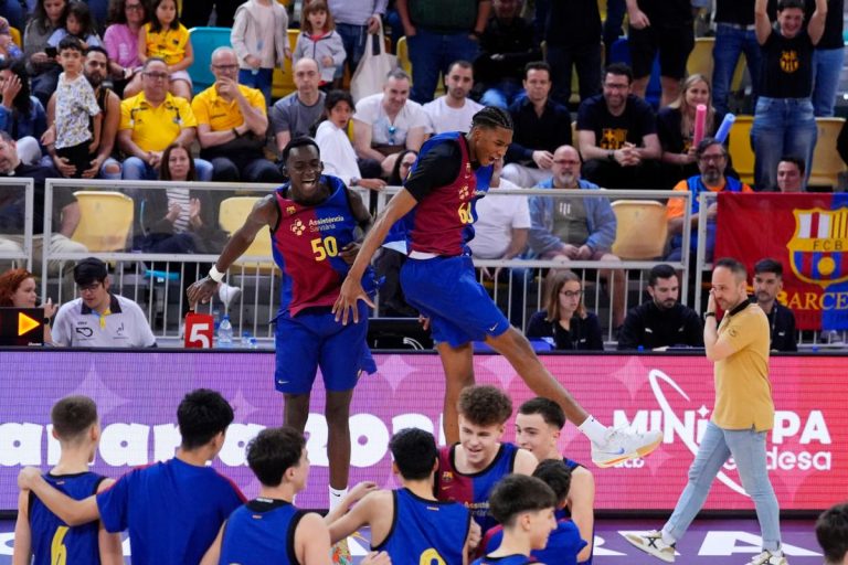 10 minutos de Dabone bastan para que el Barça reine entre los niños
