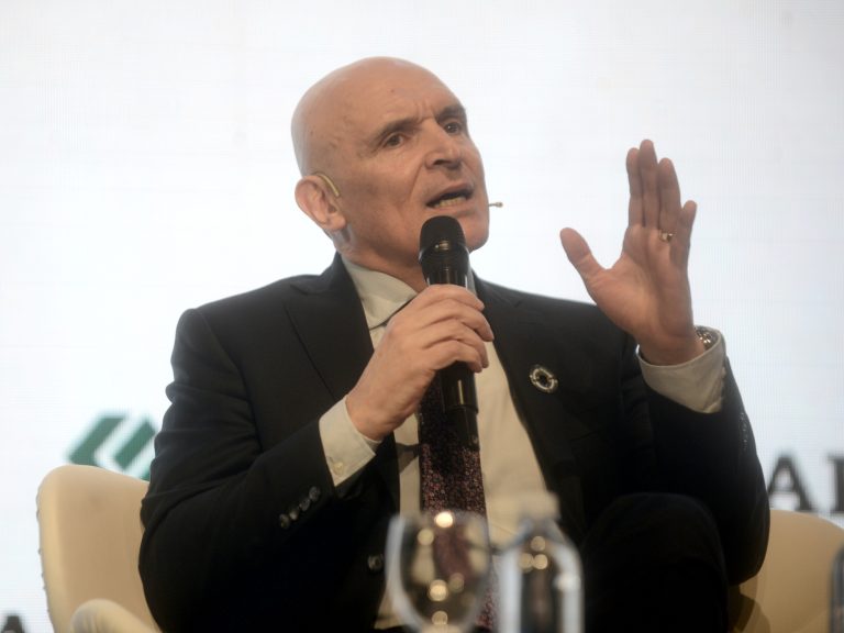 "A los chorros hay que llenarlos de agujeros y colgarlos en una plaza pública"