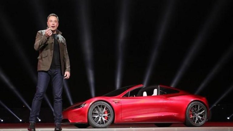 Las ventas de Tesla se desploman en Europa tras el activismo político de Musk