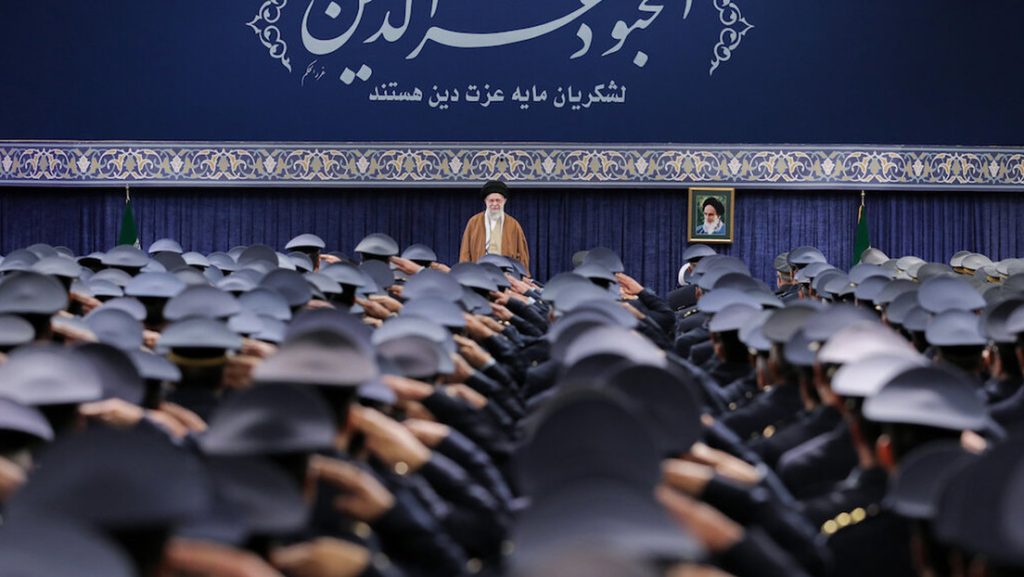 Irán rechaza negociar con EE.UU.: