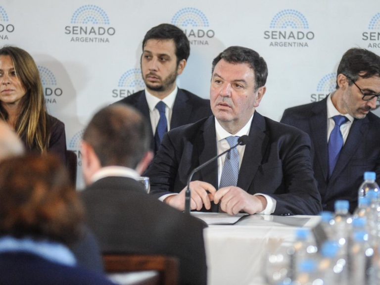 bajo intensas negociaciones secretas, Ariel Lijo hace correr que ya tiene los votos en el Senado