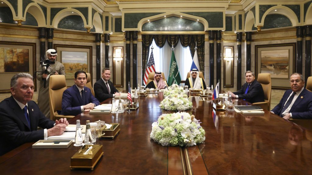 Casa Blanca: La reunión entre Rusia y EE.UU. fue un