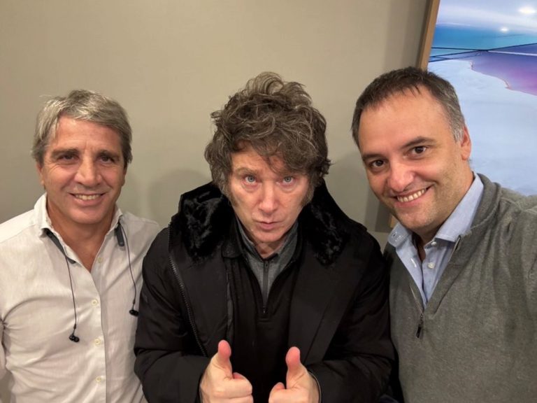 el Presidente se reúne con Elon Musk y la jefa del FMI en Estados Unidos