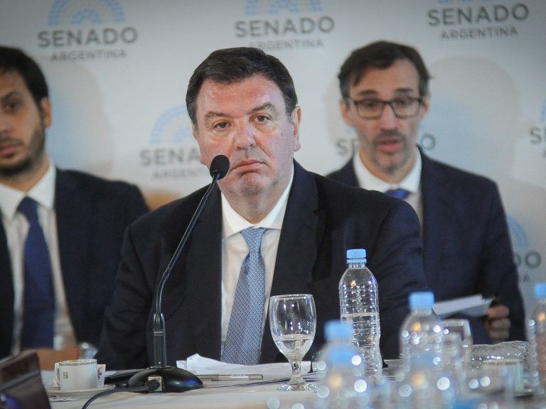 no renunciará como juez sino que pedirá licencia hasta el 30 de noviembre