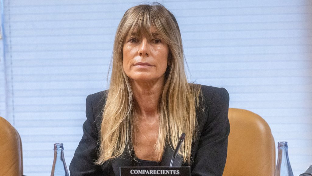 La esposa de Sánchez se defiende ante el juez: