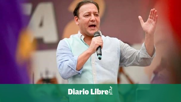 Abel Martínez se opone a asistencia médica gratis a indocumentados