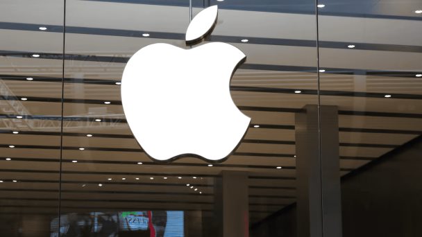 Apple presenta el iPhone 16e, su nuevo modelo