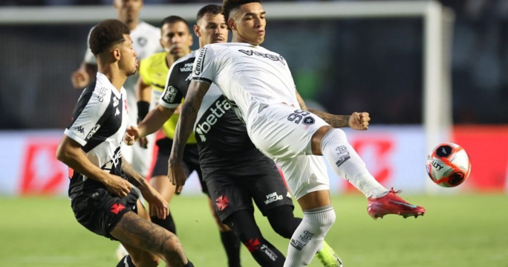 Atento Racing: Botafogo volvió a perder y con gol de otro argentino :: Olé