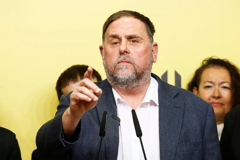 Conde-Pumpido interviene en causas del 'procés' 4 años después: el TC estudiará si Junqueras, Romeva y Bassa deben ser amnistiados por la malversación