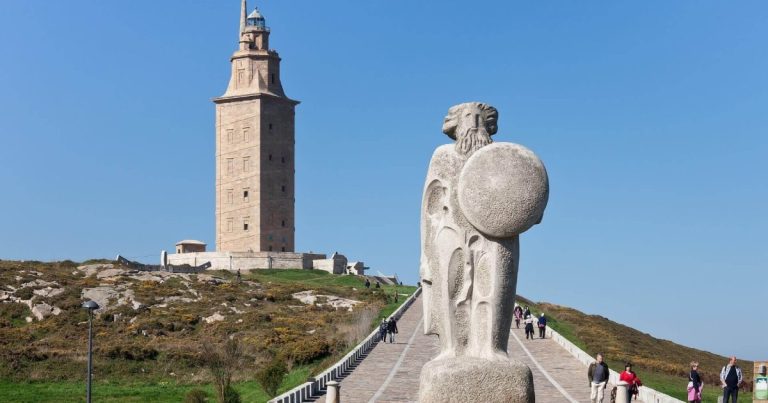 Descubre la leyenda de Breogán, el padre legendario de Galicia, y su conexión con la historia irlandesa y gallega