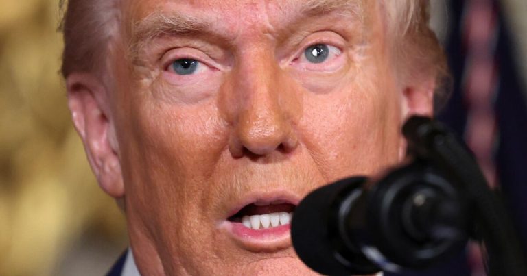 EU alista aranceles del 25% a autos; Trump dará detalles en abril