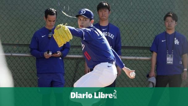 El japonés Roki Sasaki anuncia que se casó con una "mujer ordinaria"