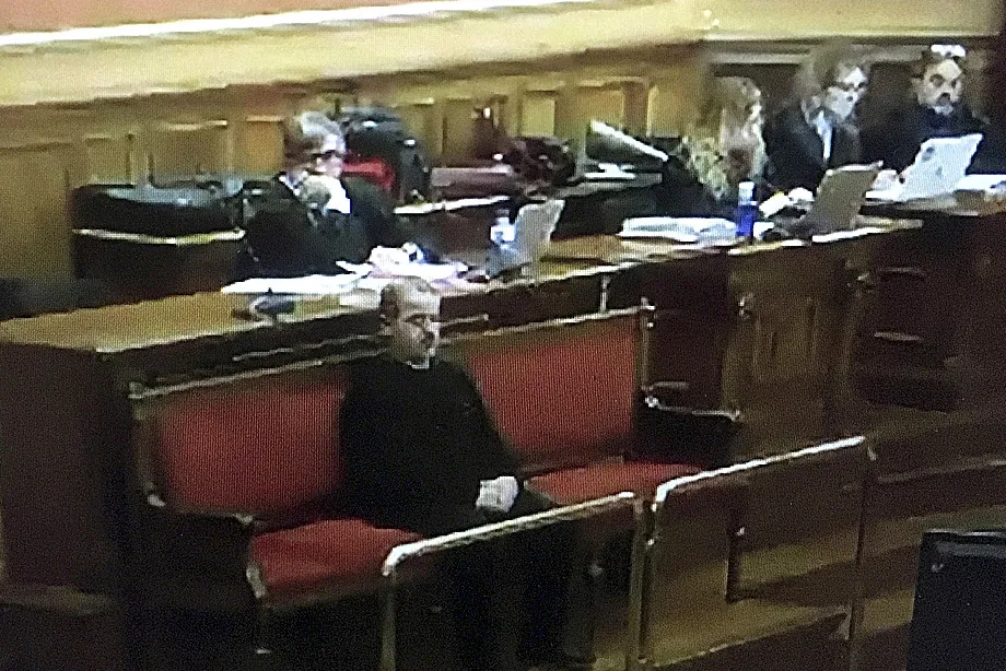 El kamikaze de Gurb que mató a una menor: 12 kilómetros "a toda velocidad", sin cambiar de sentido ante los Mossos y totalmente "frío" tras la brutal colisión
