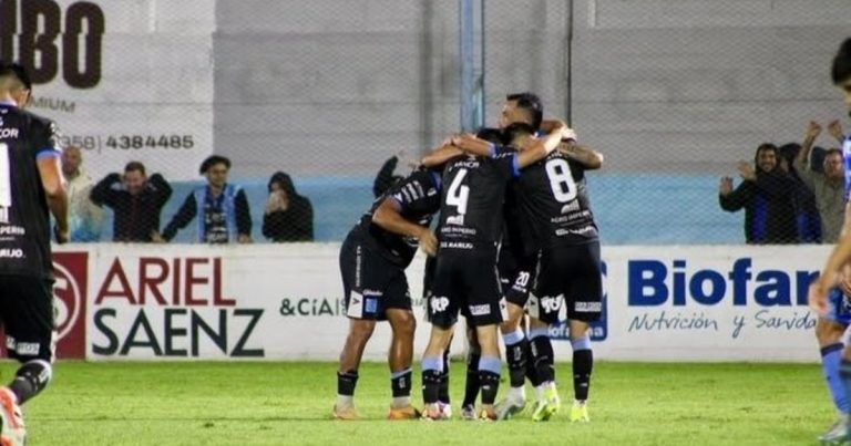 El primer triunfo del año: Estudiantes (RC) le ganó a San Telmo :: Olé