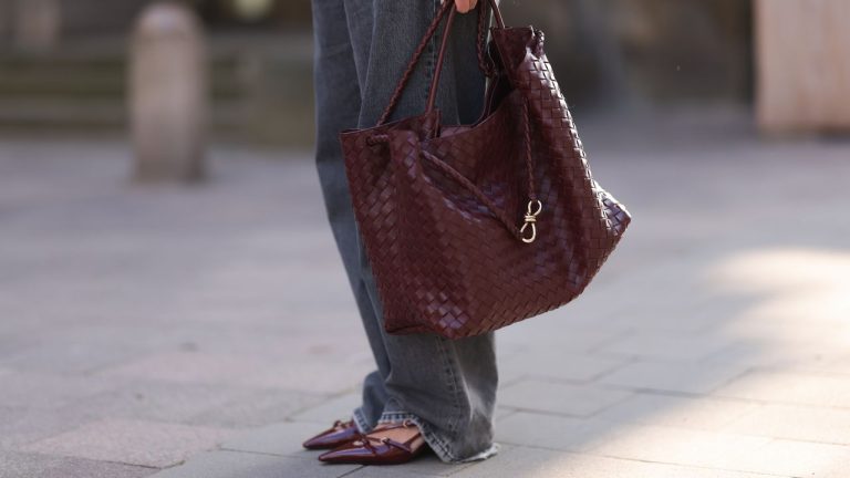 Este bolso de Parfois parece de lujo (y por eso está triunfando)