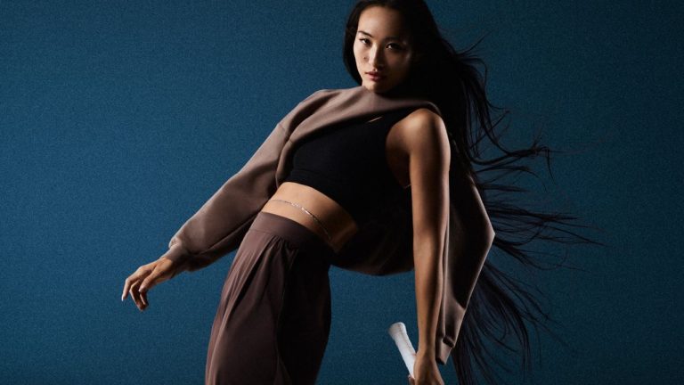 Estos pantalones palazzo de la nueva colección de Nike harán que te olvides de los leggings
