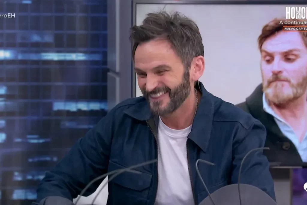 Fernando Tejero recuerda su peor 'escena' de teatro: "Le chorreaba todo el plastón de mierda por las piernas"
