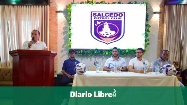 Fútbol: El Salcedo Fútbol Club en un evento profesional