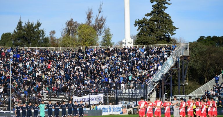 Gimnasia apeló y la Aprevide le redujo la sanción: habrá público en el Bosque ante Godoy Cruz :: Olé