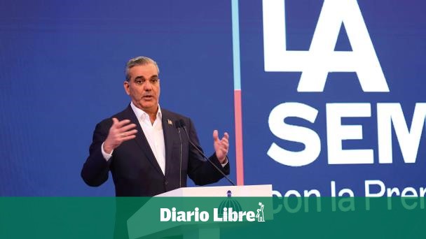 Gobierno evalúa cobrar los servicios de salud a extranjeros ilegales