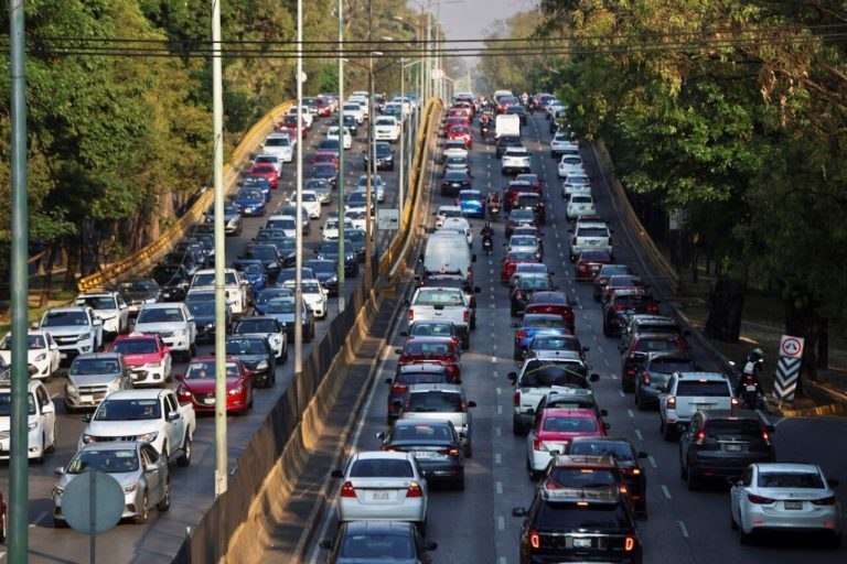 Hoy no circula 28 de febrero 2025: ¿qué carros no salen?