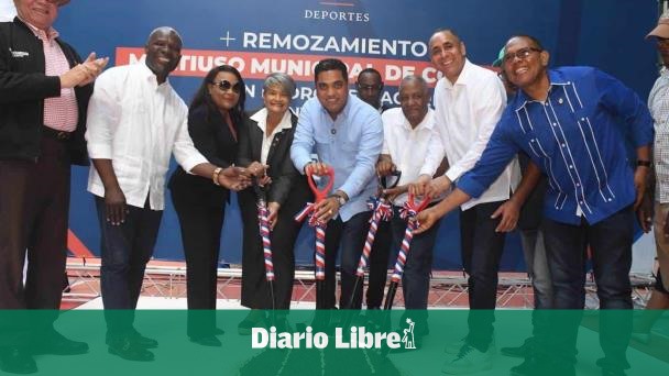 Kelvin Cruz inicia los trabajos de rescate del Multiuso de Consuelo