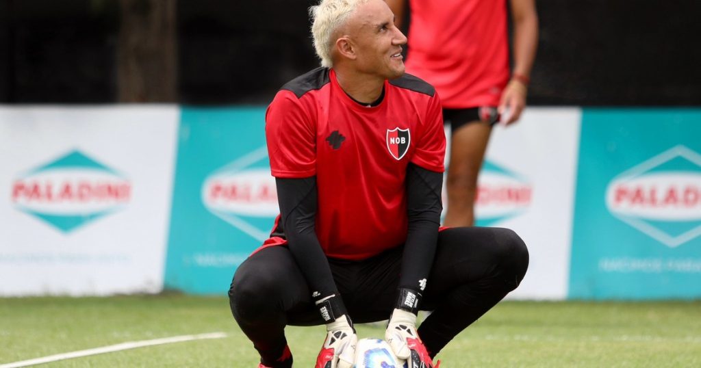 Keylor Navas, convocado por primera vez en Newell's y con chances de debutar vs. Aldosivi :: Olé