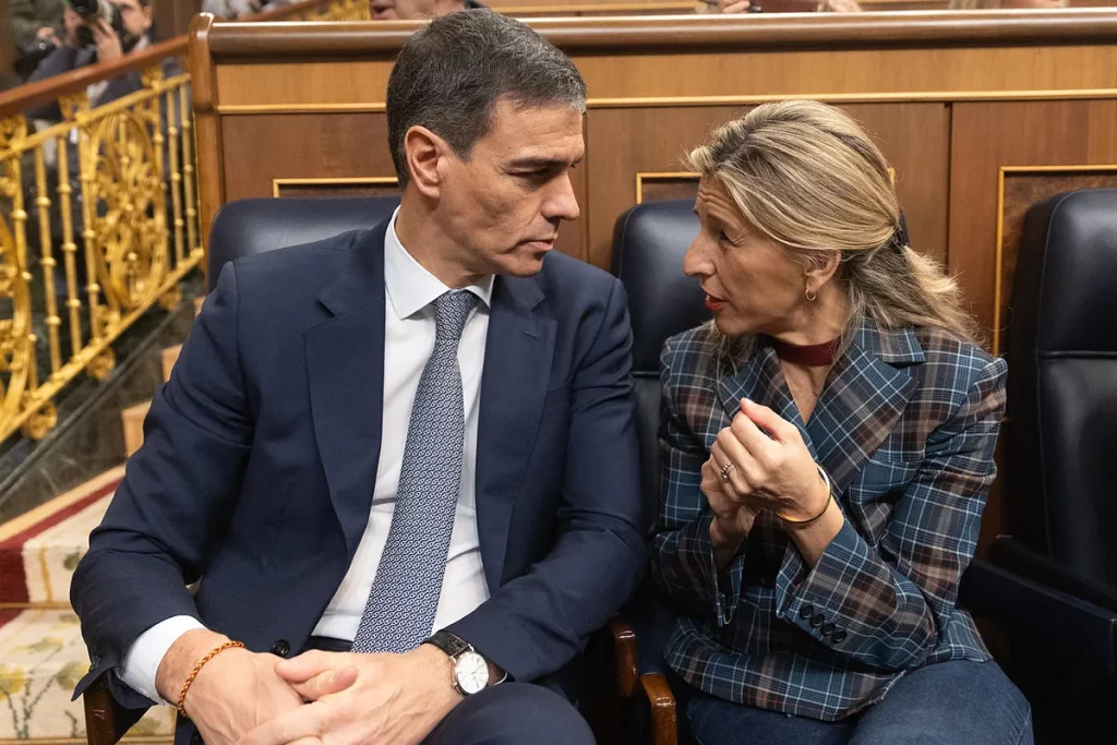 La alineación de PP y Sumar podría forzar la exención fiscal del salario mínimo