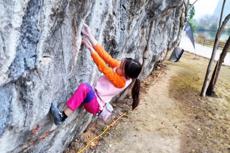 La niña de 9 años que causa sensación en la escalada