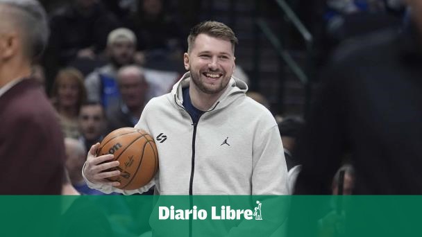 Lakers cambian a Anthony Davis por Luka Doncic