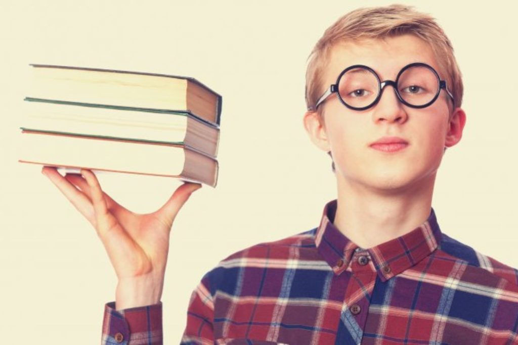 Las 14 señales que revelan si eres más inteligente de lo que piensas
